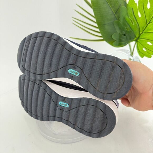 Bzees Women's Galaxy Sandals 8.5 Wedge Heel Slip On Blue Textile Casual Comfy - Picture 12 of 16